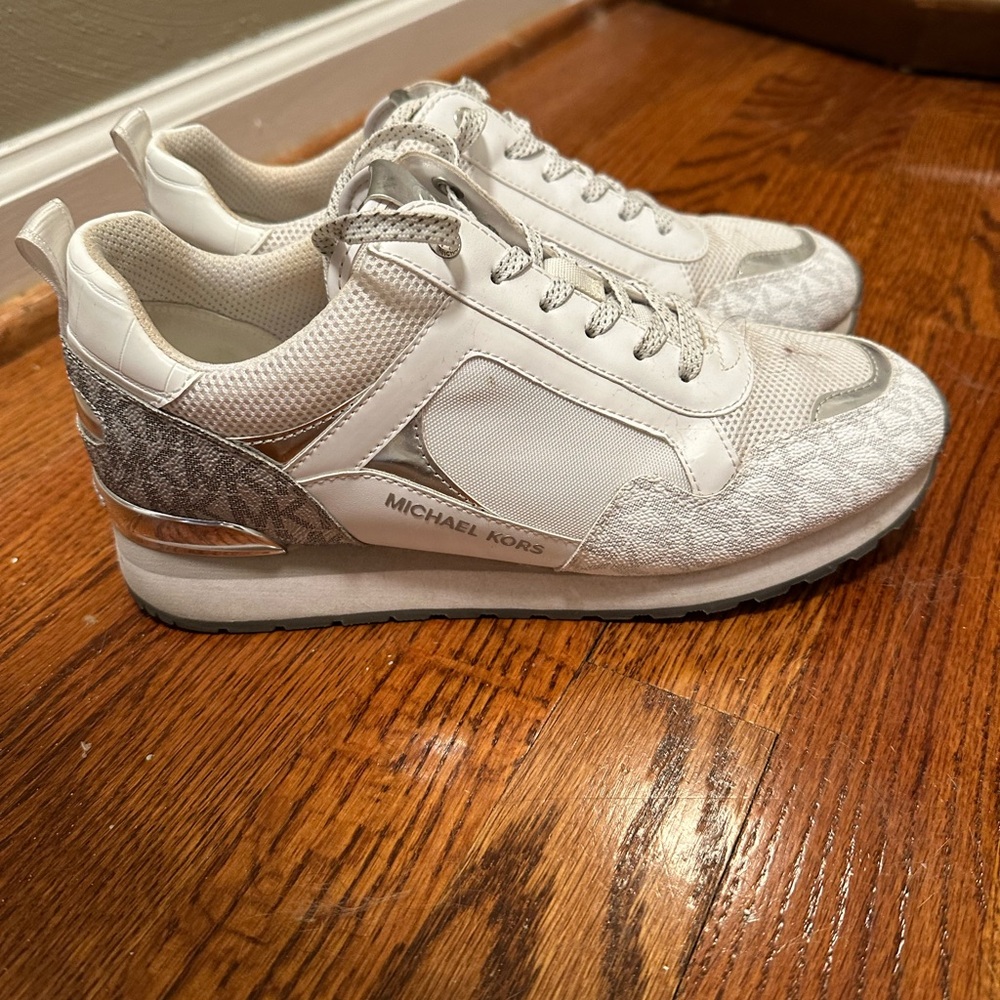 Michael Kors White and Silver Sleek Sneakers